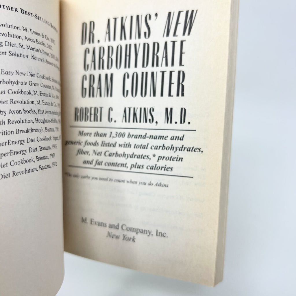 Dr. Atkins' New Carbohydrate Gram Counter Atkins  M.D., Robert C.  Used