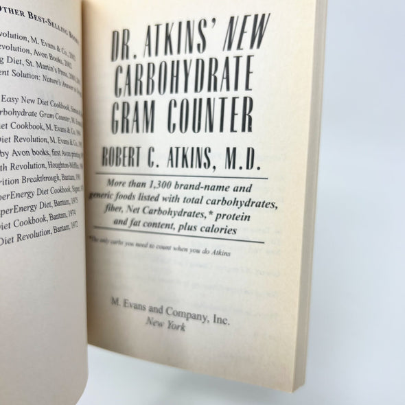 Dr. Atkins' New Carbohydrate Gram Counter Atkins  M.D., Robert C.  Used