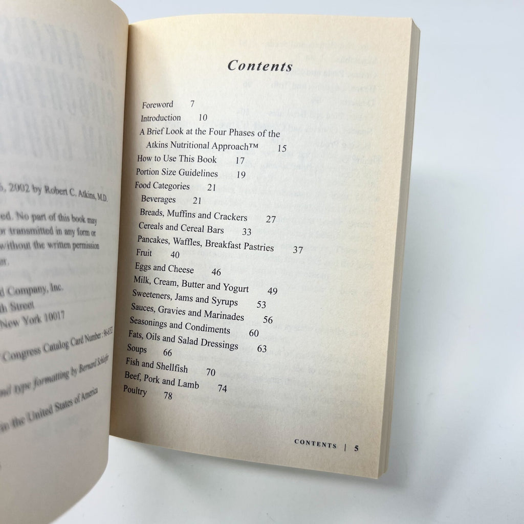 Dr. Atkins' New Carbohydrate Gram Counter Atkins  M.D., Robert C.  Used