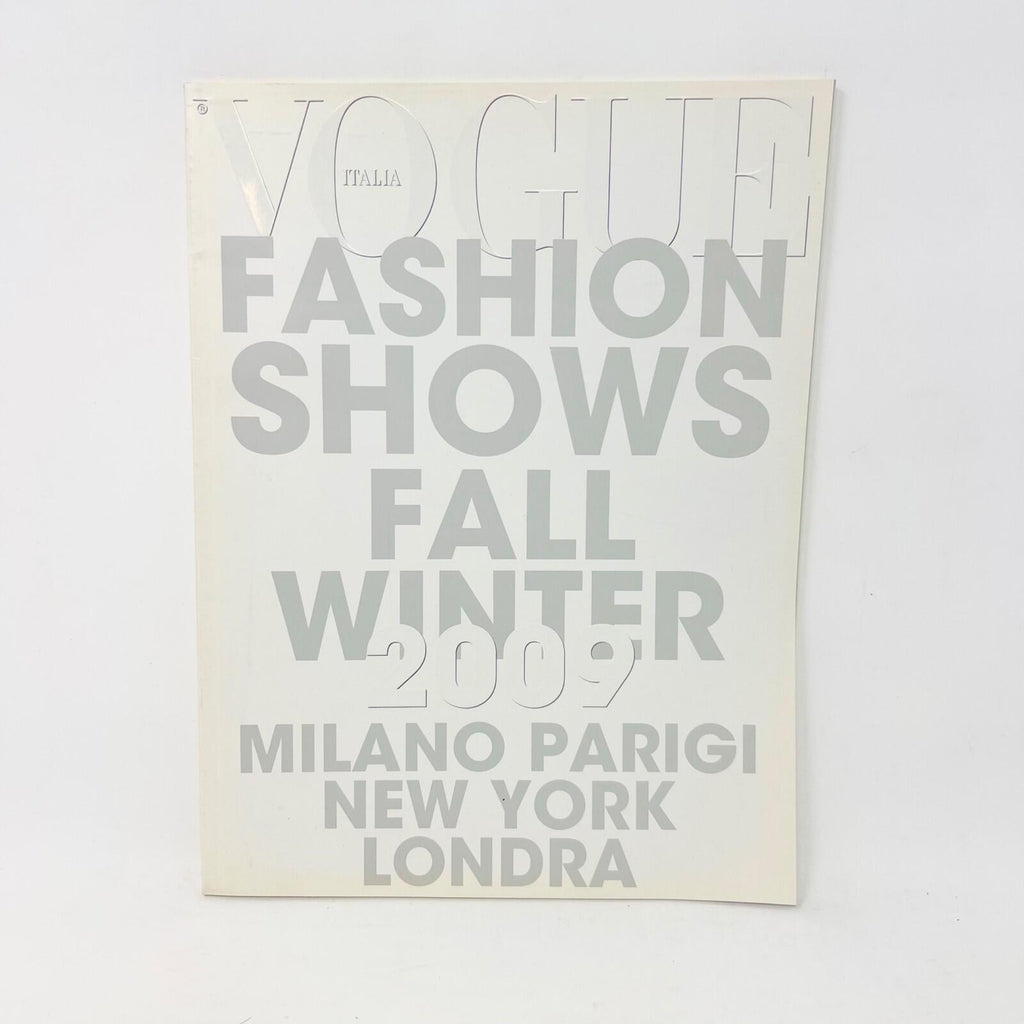 VOGUE Magazine Italy Fashion Shows Fall Winter July 2009 Dossier