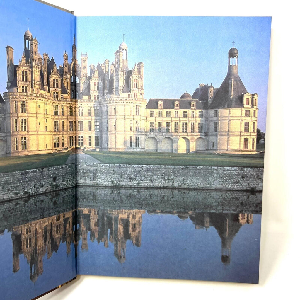 Royal Palaces by M.Morelli- Barnes & Noble (2006) Hardcover book