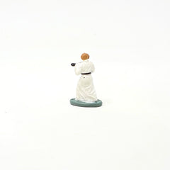 Micro Machines Star Wars Princess Leia With Blaster Minifigure