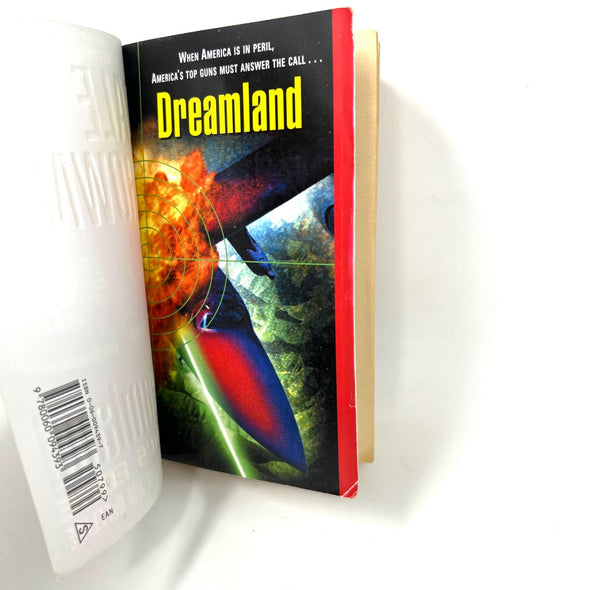 Dale Brown’s Dreamland Razor’s Edge paperback 2005 Softcover