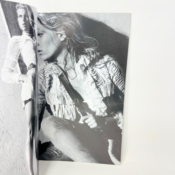 VOGUE Magazine Italia N.725 January 2011 Allure