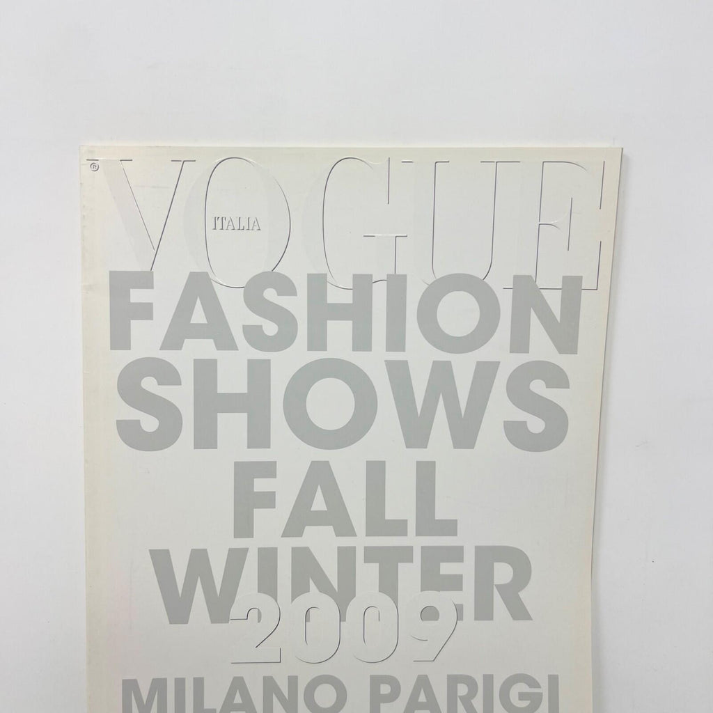 VOGUE Magazine Italy Fashion Shows Fall Winter July 2009 Dossier