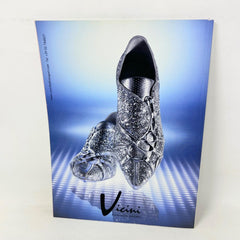 VOGUE Magazine Italia No.648 August 2004 Shopping Manual
