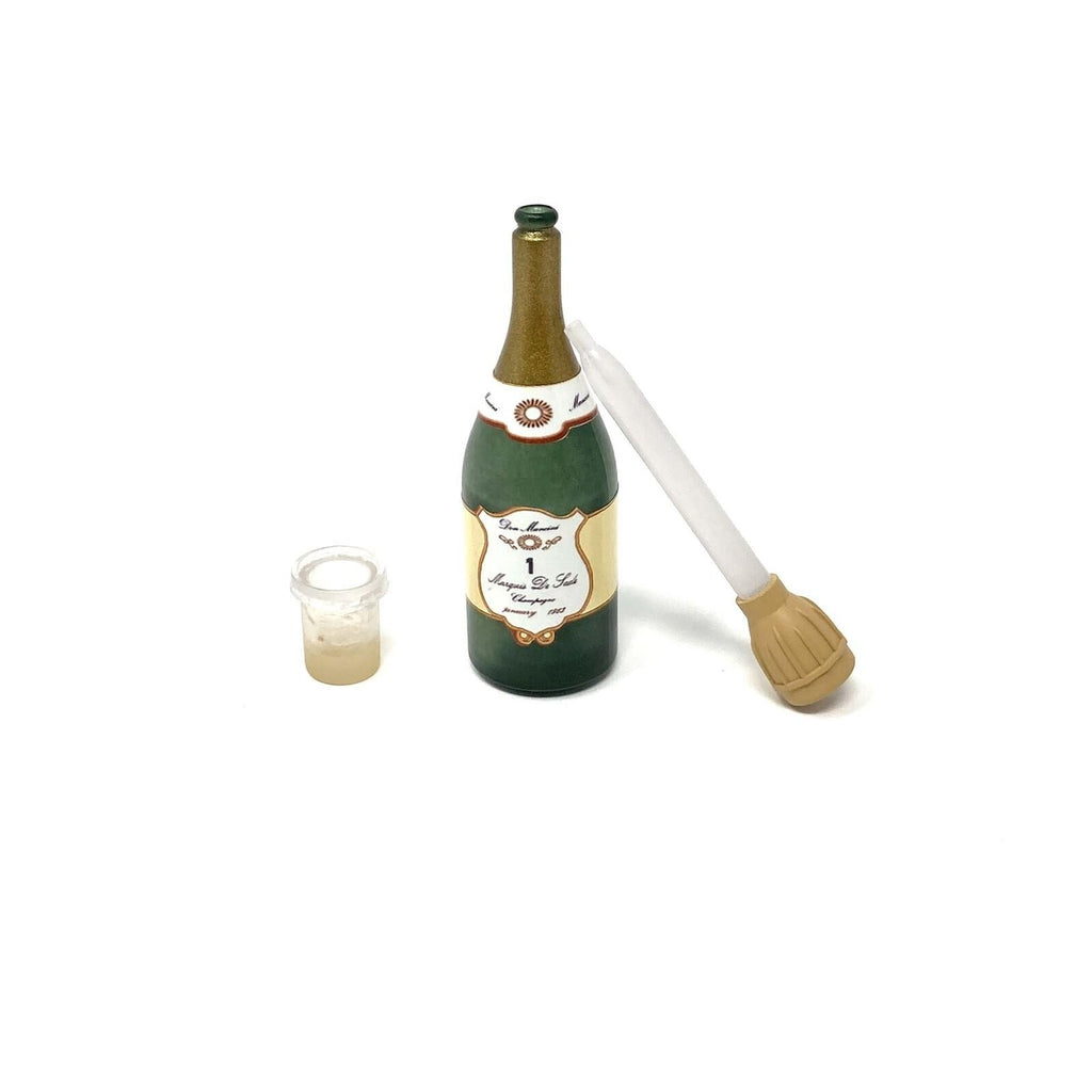 Neca Bride of Chucky Chucky & Tiffany  Wine Bottle , Beaker & Baster Toy