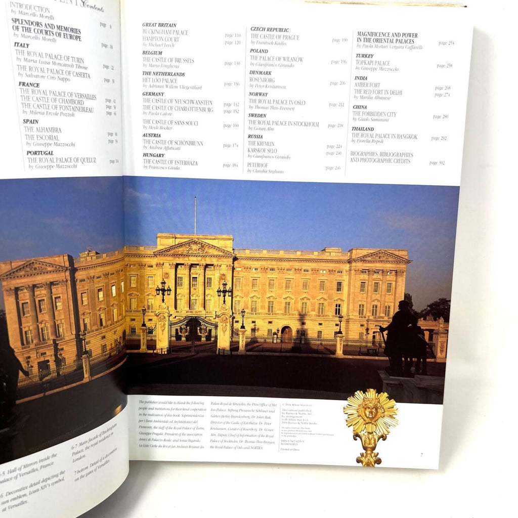 Royal Palaces by M.Morelli- Barnes & Noble (2006) Hardcover book