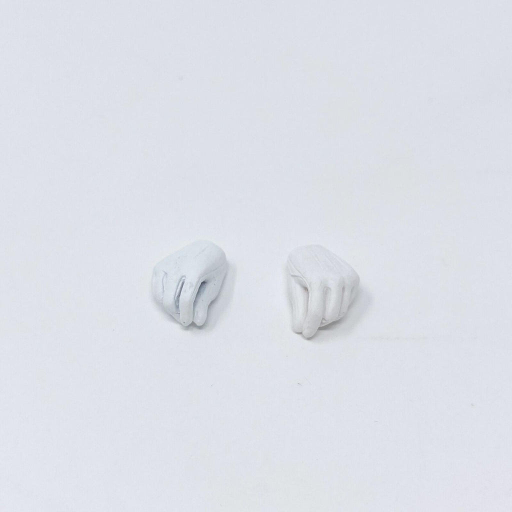 NECA It - Pennywise Well House Loose Action Figure set of Hands