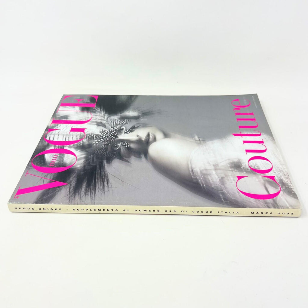 Vogue Magazine Italia N.619 March 2002
