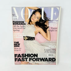 Vogue Birtish Fashion Magazine Catalog March 2007 Daria Werboy Cover