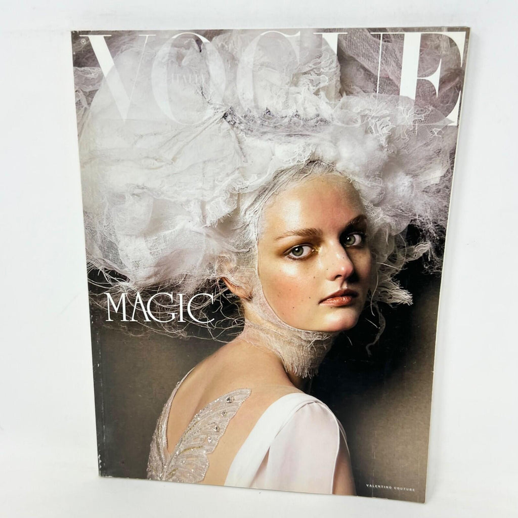 Vogue Italia Magazine Supplement March 2005