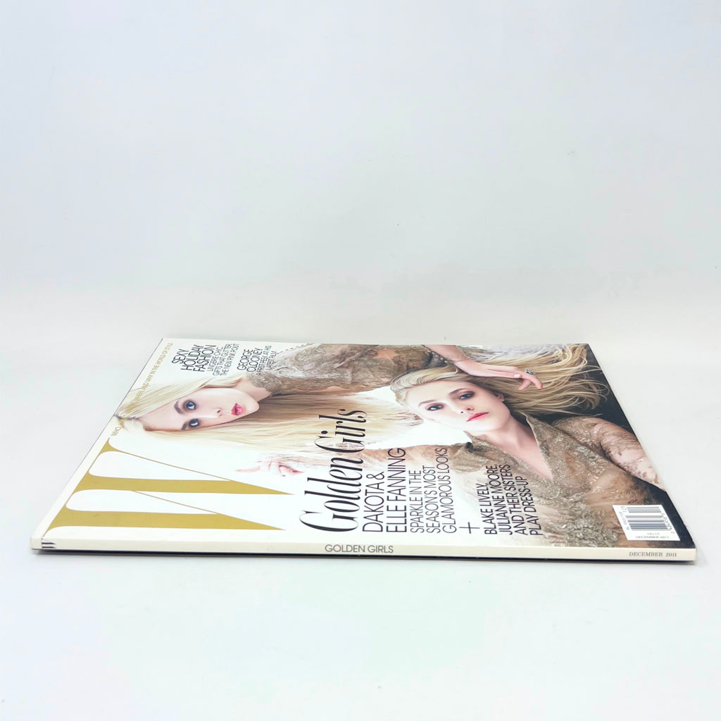 W magazine December 2011 Golden Girls Dakota & Elle Fanning Cover
