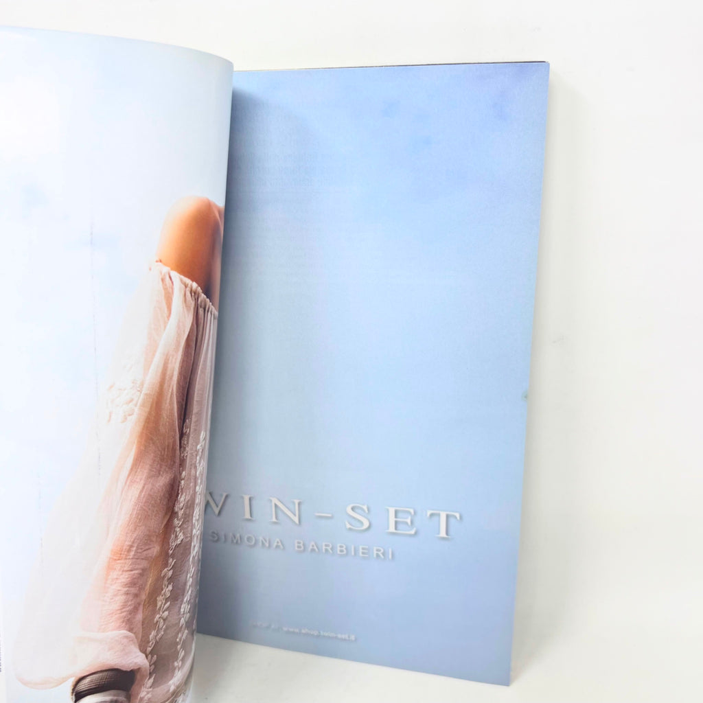 VOGUE ITALIA January  2010 713 Showtime RUNWAY + FASHION SHOW