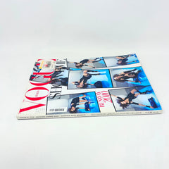 VOGUE ITALIA January  2010 713 Showtime RUNWAY + FASHION SHOW