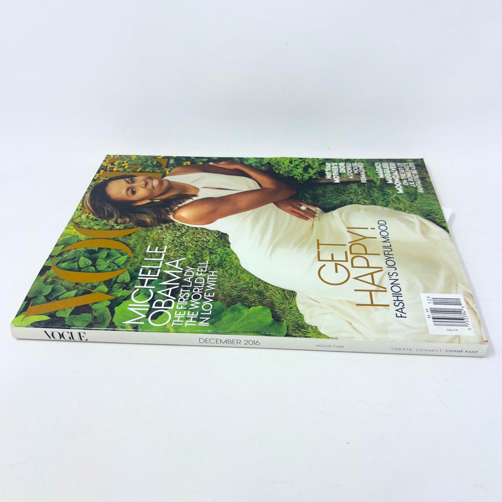 VOGUE Magazine 12 2006 Michelle Obama The First Lady The World Fell in love with