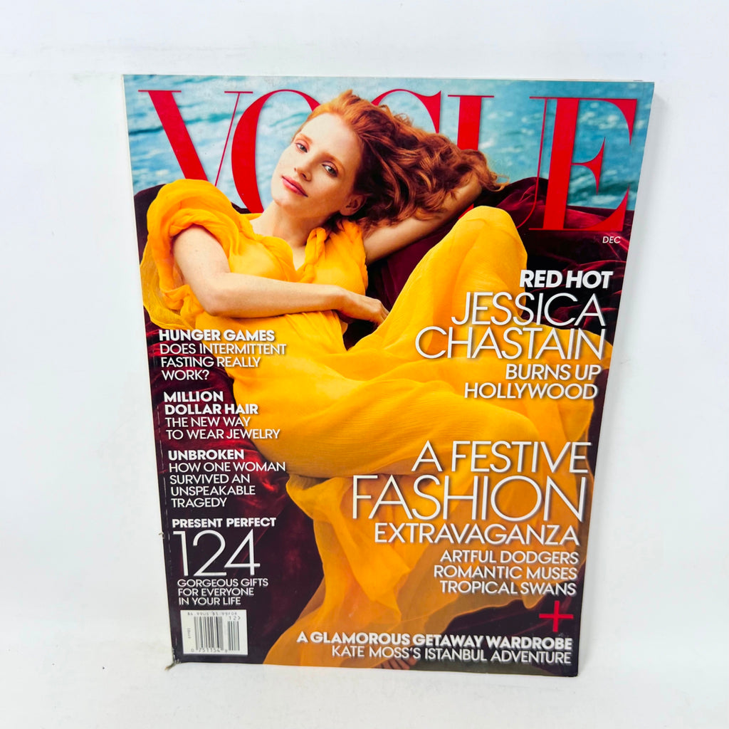 VOGUE Magazine December 2013 Red Hot Jessica Chastain Cover