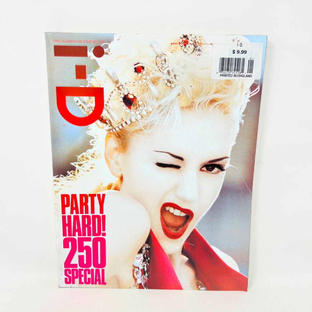 I-D Magazine December 2004 January 2005 The Celebration issue No.250