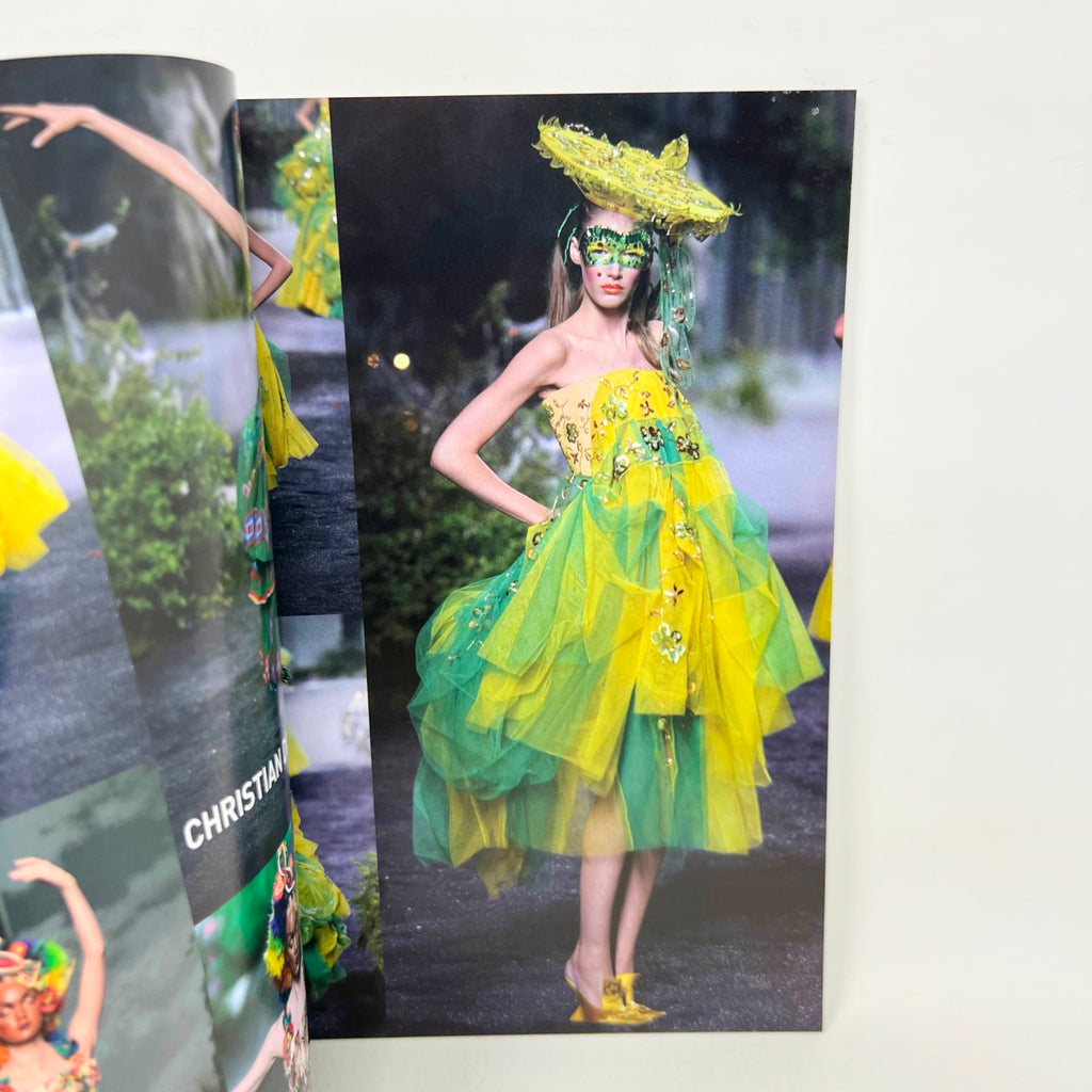 L'Officiel no.16 1,000 Models Haute Couture Paris hiver 2005 2006