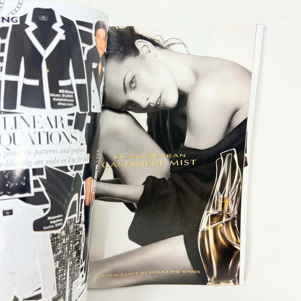 Harper's Bazaar Fashion Magazine ANNE HATHAWAY August 2011