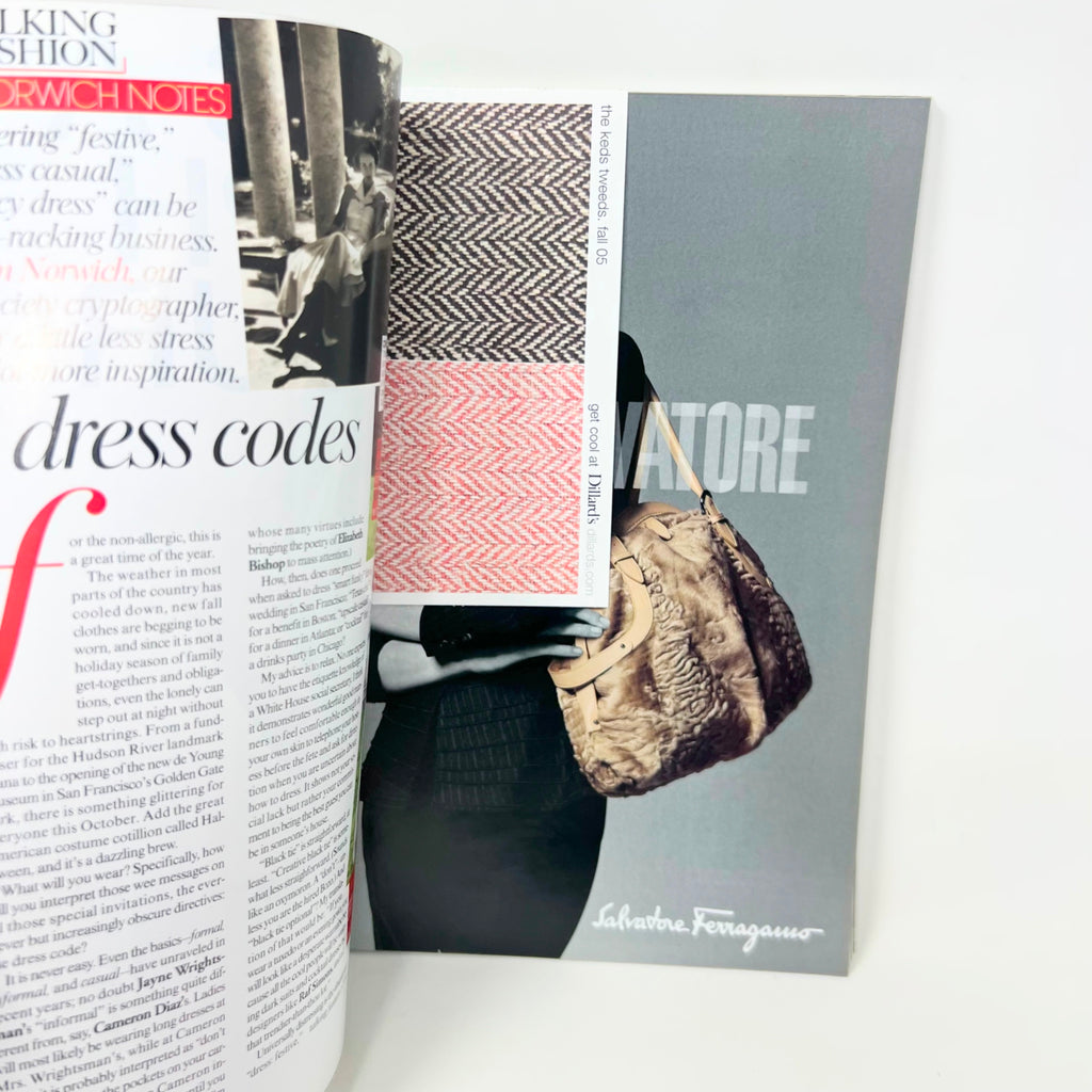 Vogue Magazine October 2005 Swyneth Paltrow Cover