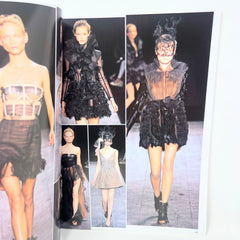 L'Officiel Magazine No.97 1000 Haute couture Fall Winter 2009 10 Paris