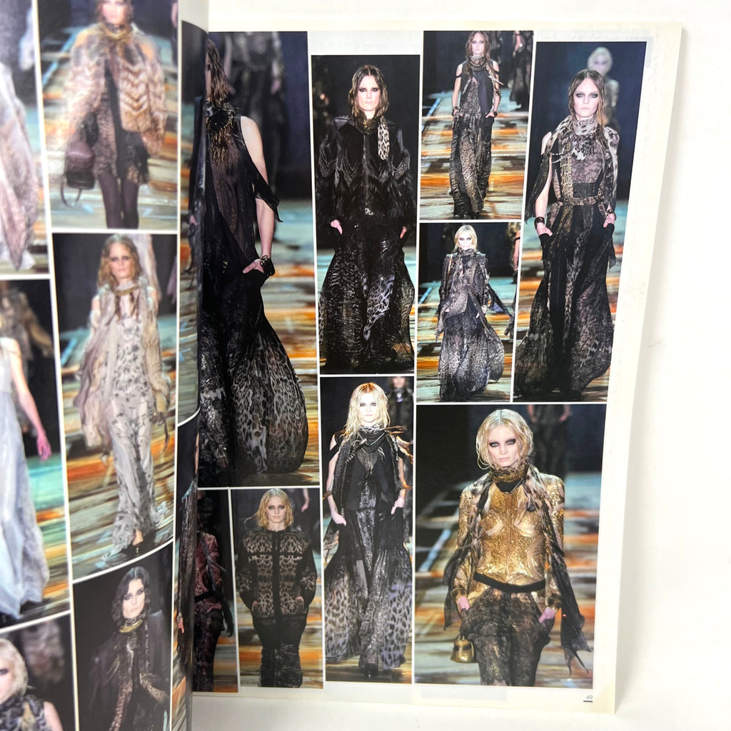 L'Officiel Magazine N.114 1000 Models Milan New York Winter 2011-12